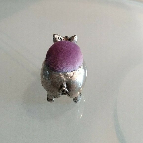 A E Williams Pewter PIG Pin Cushion Made England - Picture 5 of 7